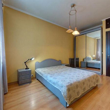 Apartments With Three Rooms On Shevchenko Blvd Kiev Dış mekan fotoğraf